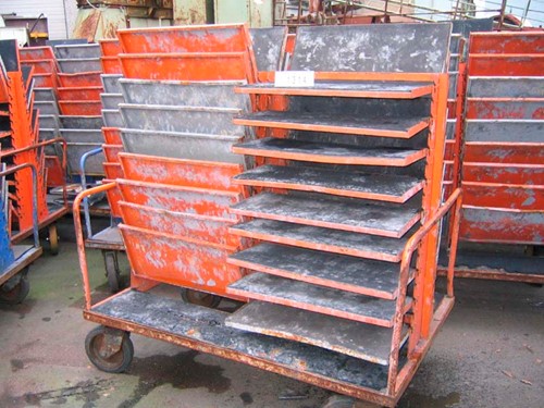 Carriage for core transport with 36 trays, 680 mm x 300 mm